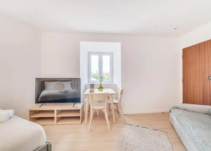 Beato Riverside Cozy Apartment Lisbon