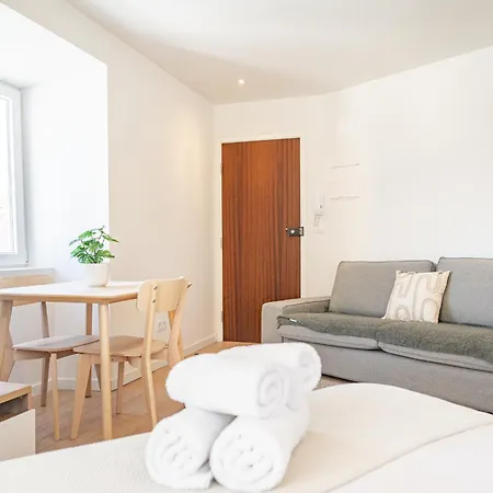 Beato Riverside Cozy