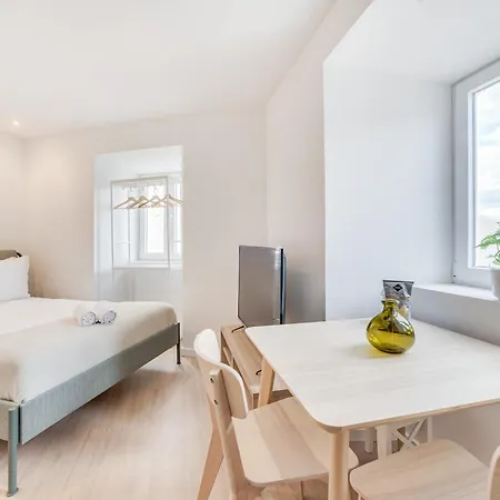 شقة Beato Riverside Cozy